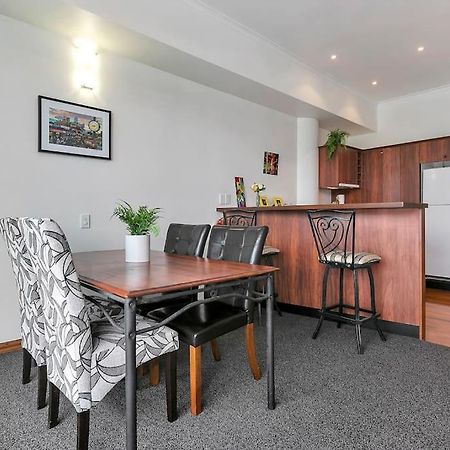 Spacious One Bedroom Apartment On Princes Wharf Auckland Exteriér fotografie